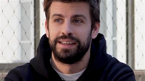 pique gay|Gerard Piqué revela la historia sobre la foto del beso con ...